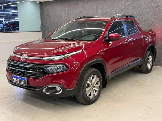 FIAT TORO 1.8 16V EVO FLEX FREEDOM AT6 FIAT TORO 1.8 16V EVO FLEX FREEDOM AT6